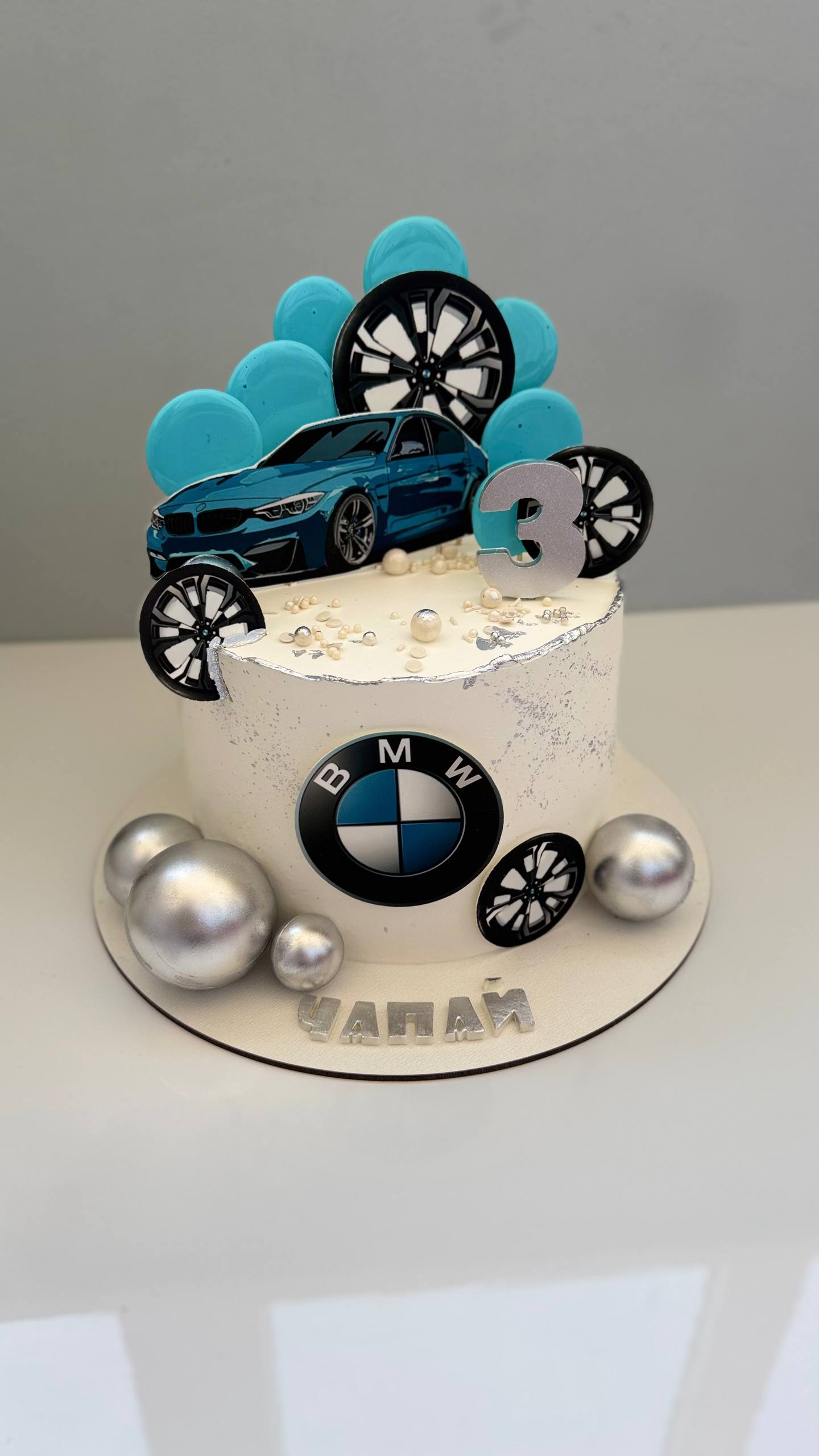Торт «Синий BMW»